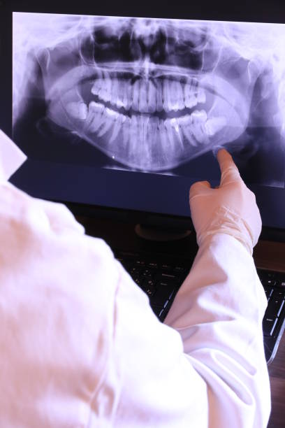 Best Broken Tooth Emergency  in North Olmsted, OH